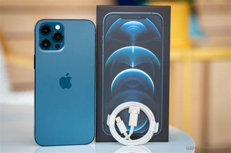 Thời tới, Iphone 12 Pro Max cũ giá chạm sàn Thời tới, Iphone 12 Pro Max cũ giá chạm sàn