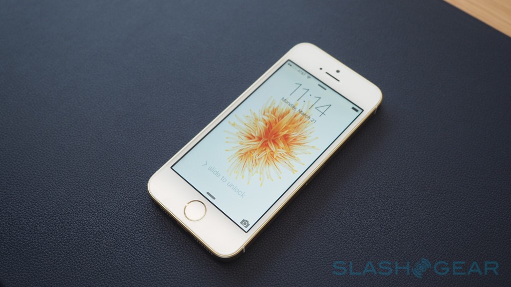 iPhone SE ra mắt giá từ 399 USD iPhone SE ra mắt giá từ 399 USD