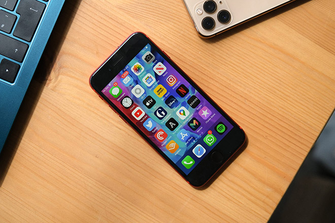 Lộ diện iPhone SE Plus mạnh như iPhone 12, iFan lại hóng đợi Lộ diện iPhone SE Plus mạnh như iPhone 12, iFan lại hóng đợi
